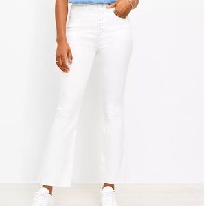 NWT White Loft Frayed Button Front High Rise Kick Crop Jeans (Size 28)